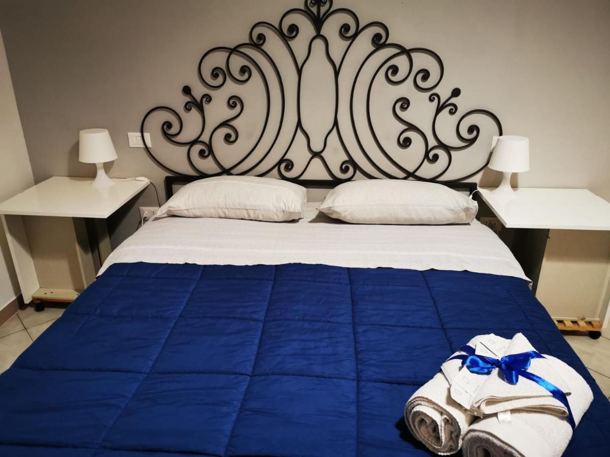 B&B Barbera Firenze Bagian luar foto