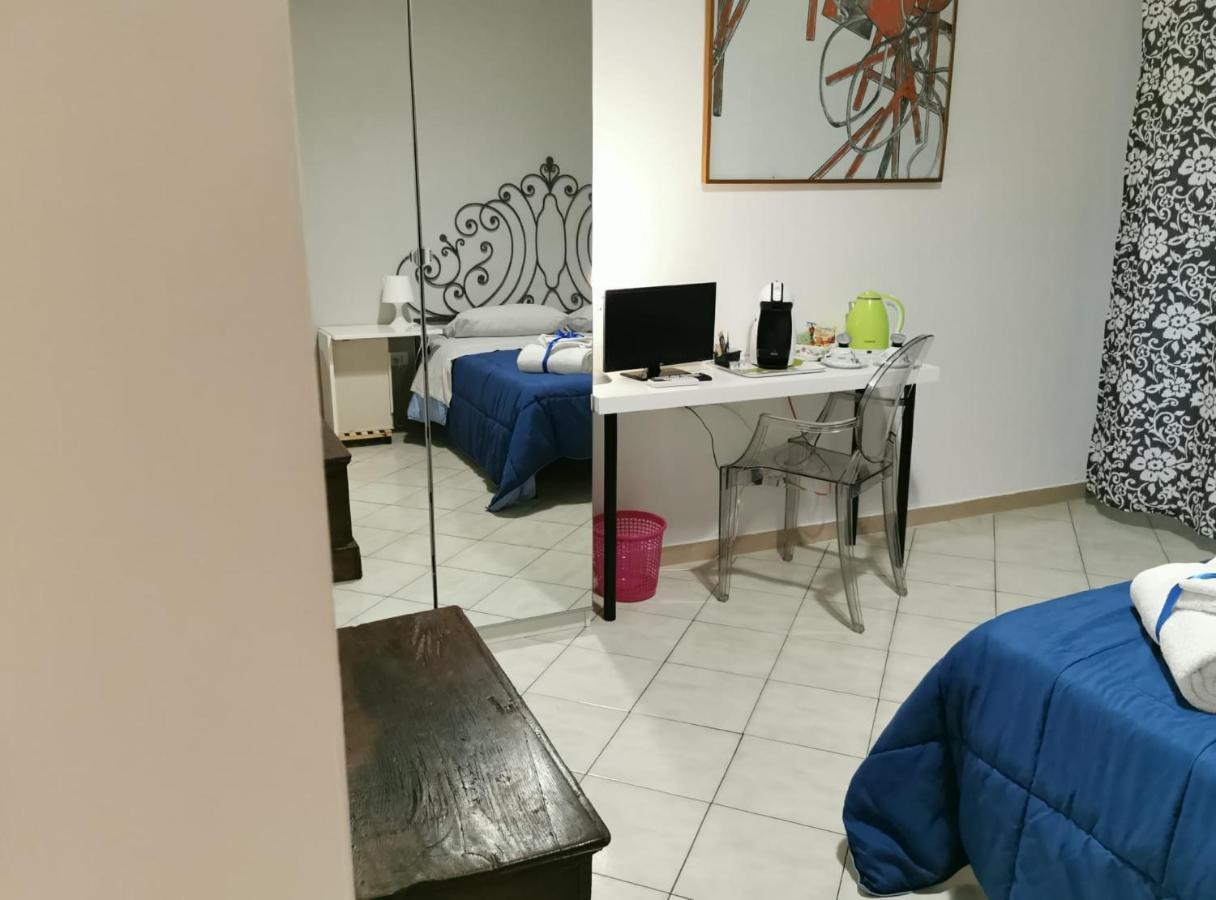 B&B Barbera Firenze Bagian luar foto